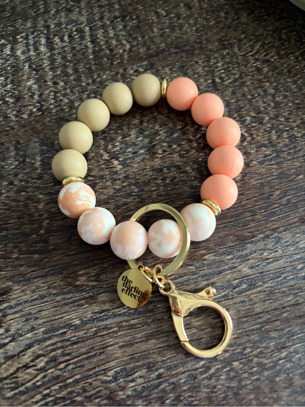 Source Unknown Peach, Tan & White Beaded Keychain Bracelet with Gold Hardware